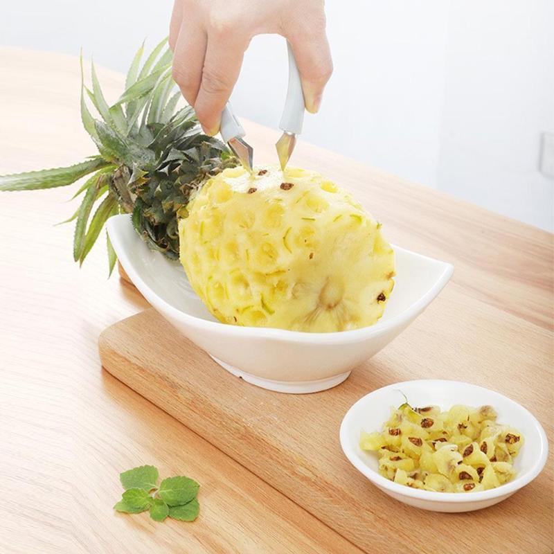 Pineapple knife eye clip