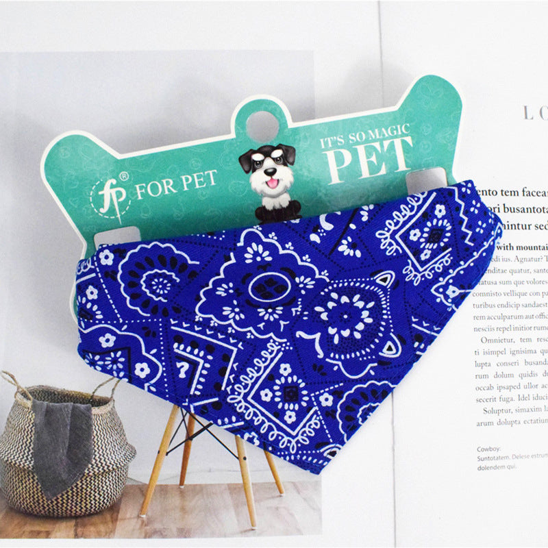 Pet Saliva Towel  Retractable Triangle Scarf Collar  Printed Triangle Saliva Towel  Pet Supplies