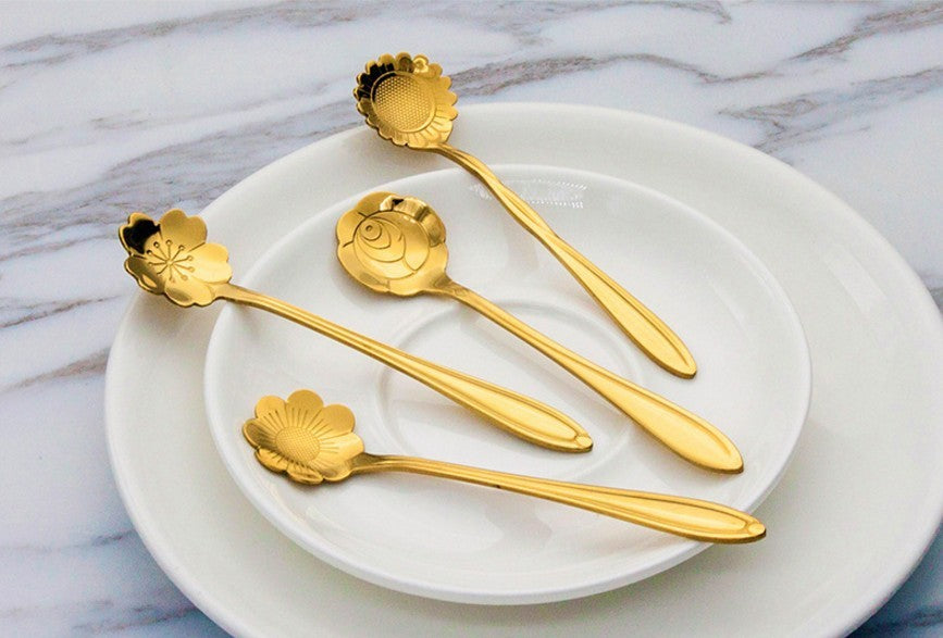 Stainless Steel Spoon Creative Coffee Spoon Leaf Spoon Rose Golden Cherry Blossom Spoon Wedding Gift Fruit Fork