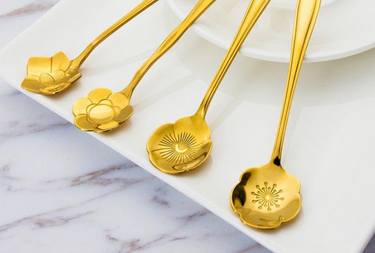 Stainless Steel Spoon Creative Coffee Spoon Leaf Spoon Rose Golden Cherry Blossom Spoon Wedding Gift Fruit Fork