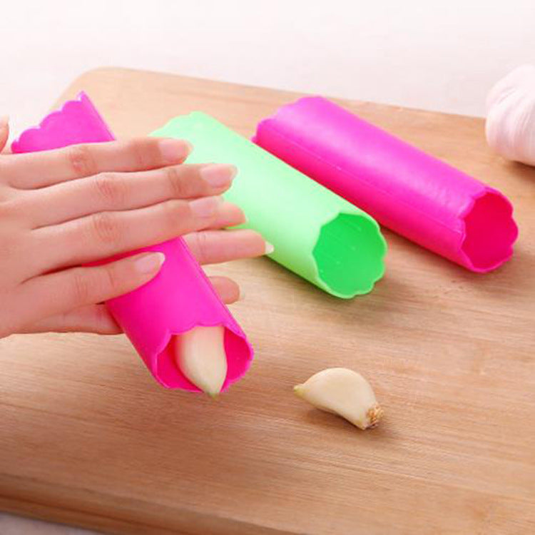 Garlic Peeler Is A Good Helper In The Kitchen