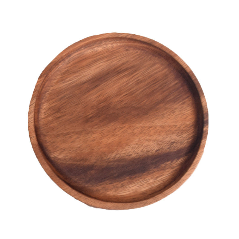 Round wooden plate