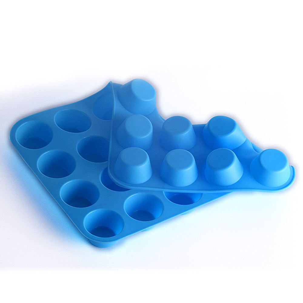 24 holes with round silicone cake mould