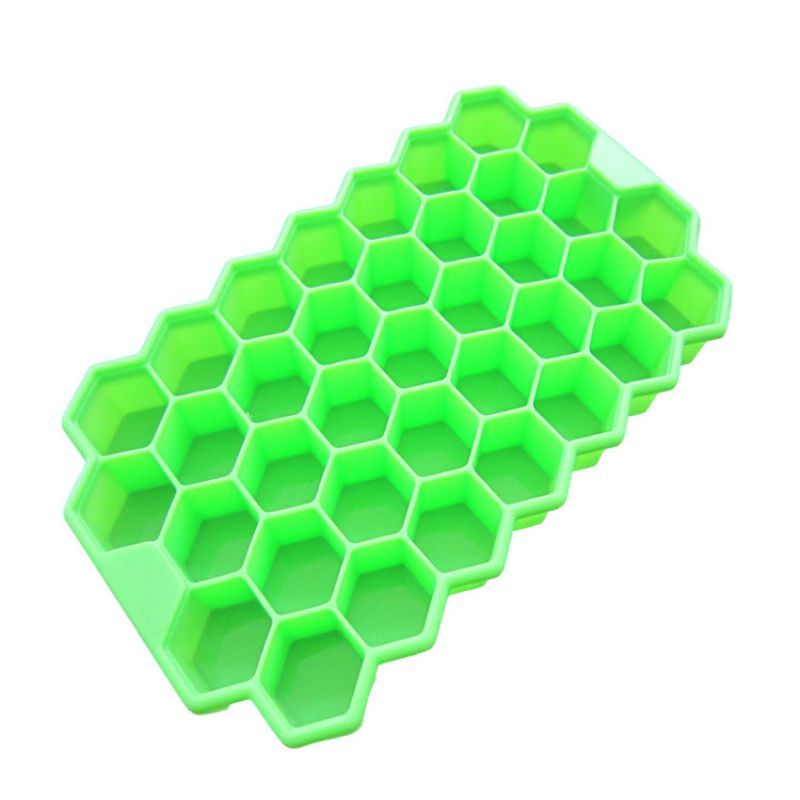 Ice maker tray