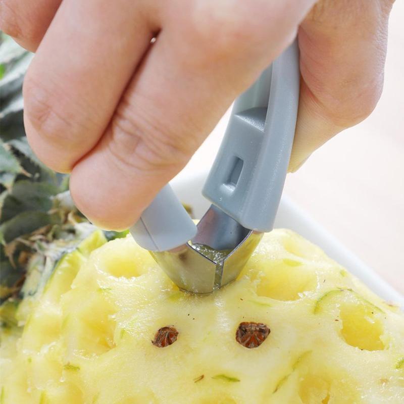 Pineapple knife eye clip