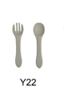 High Quality Natural 100 Food Grade Inventory Easy To Rinse Spoon Weaning Unbreakable Rubber Fork Dishwasher Safe Feeding Set