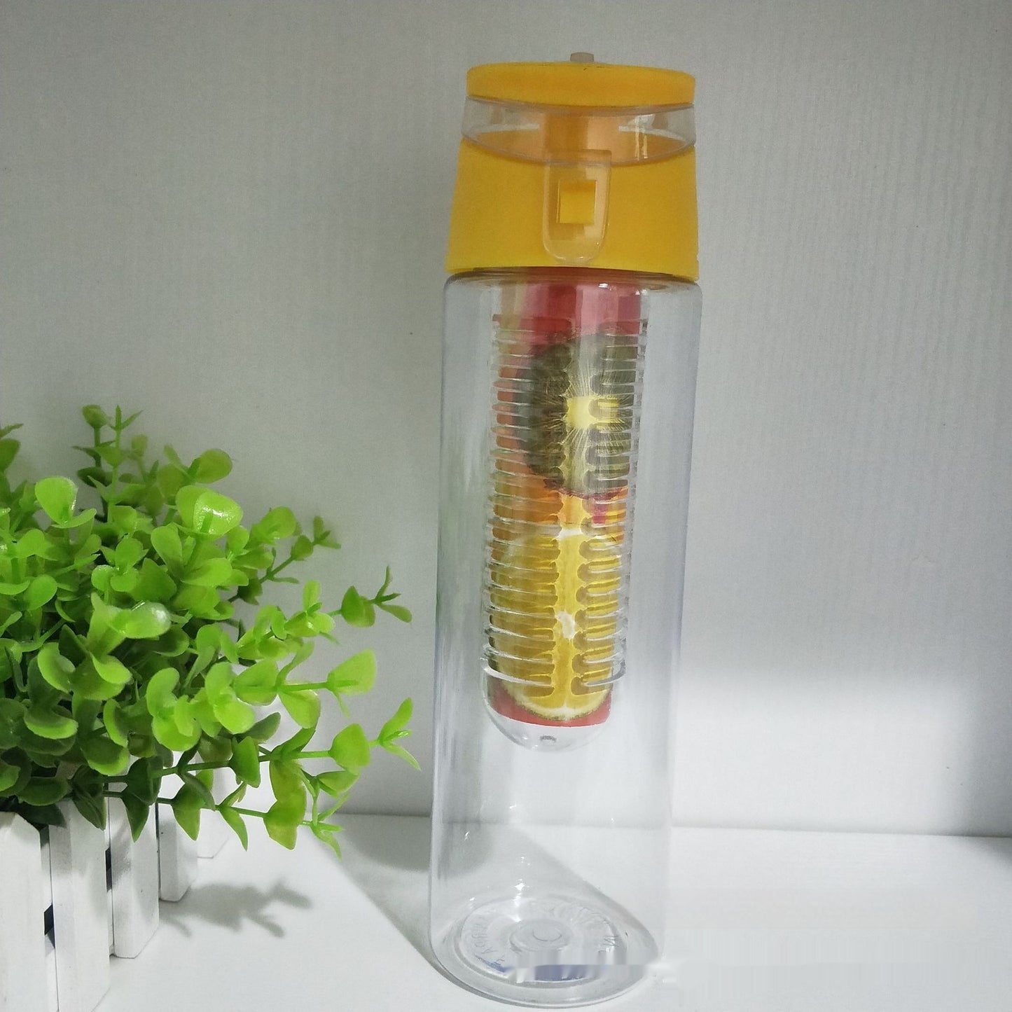 Water bottle outdoor sports lemon water cup artifact