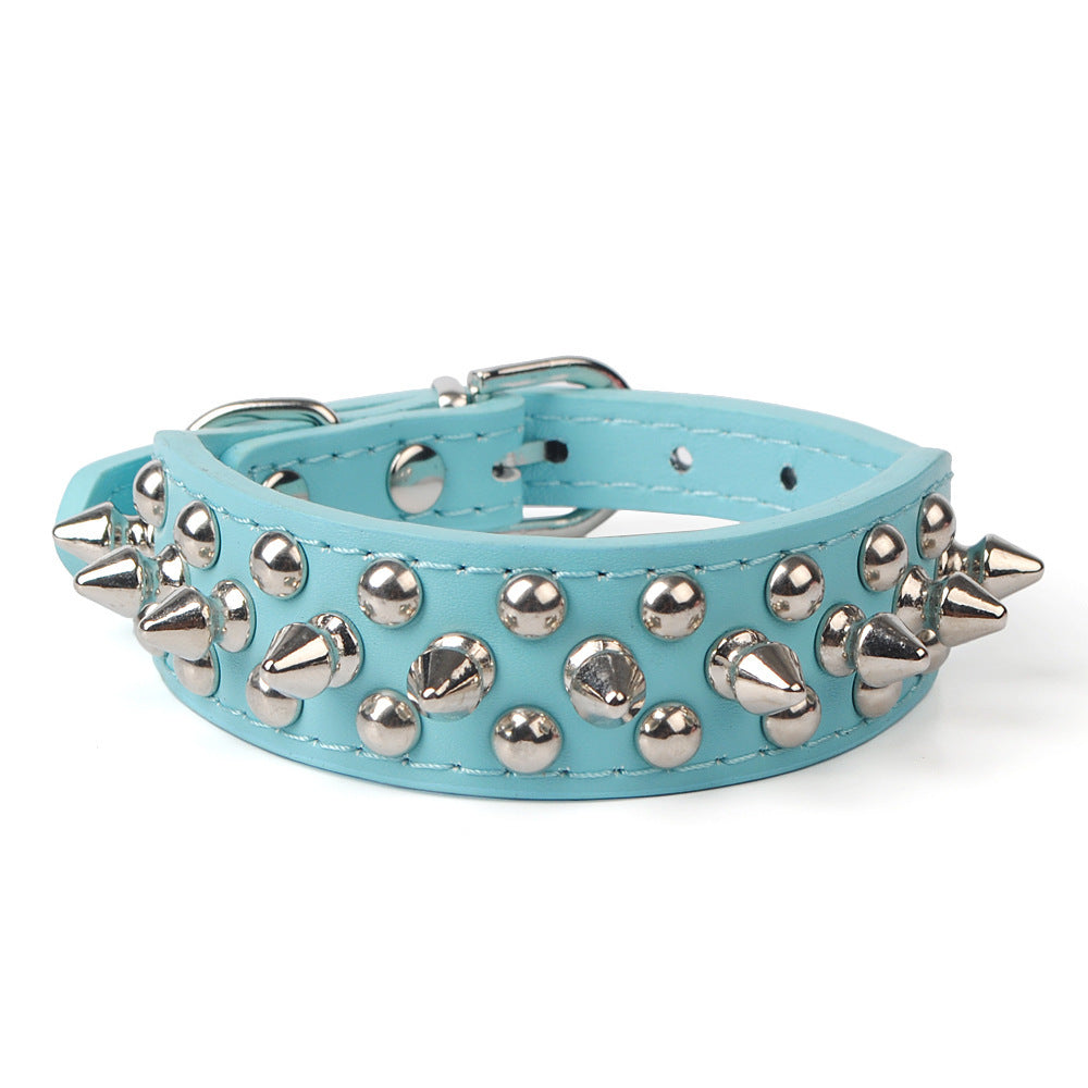 Rivet pet collar