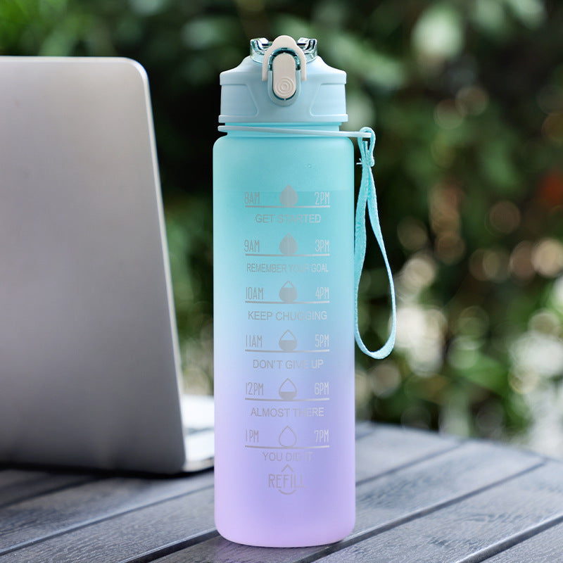 Large Capacity Sports Plastic Scale Water Bottle Portable Sports Bottle Portable Drinking Cup With Straw