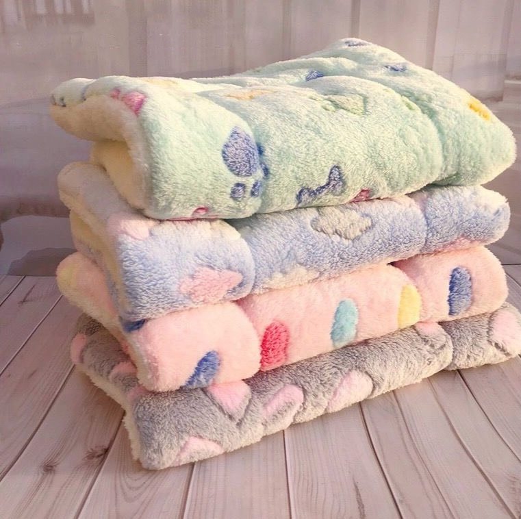 Soft Pet Dog Cat Flannel Thick Blanket